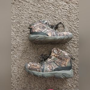 Realtree youth hikers (3)